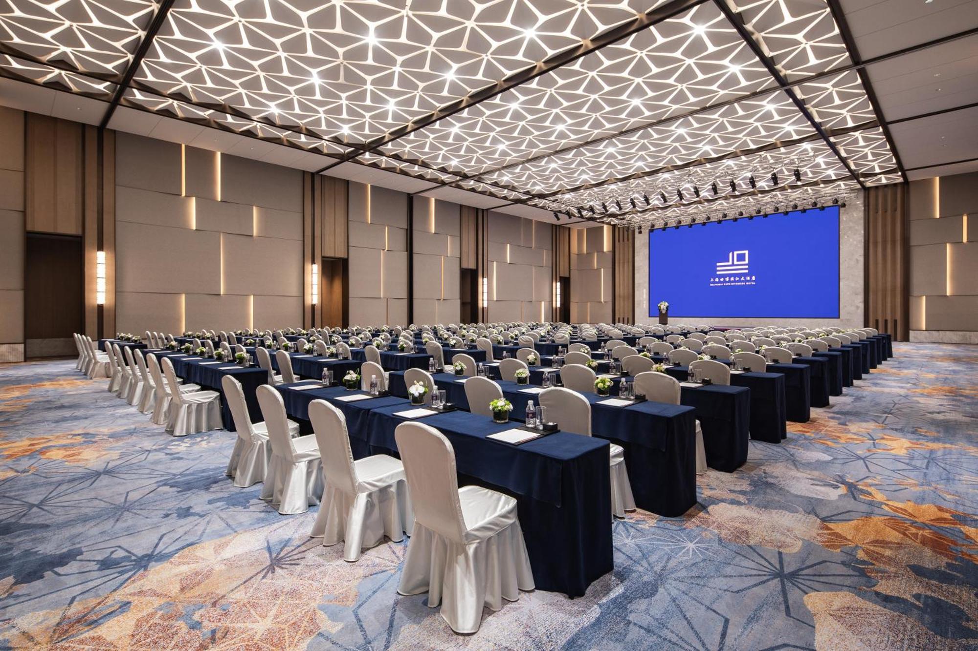 Hotel Expo Riverside Shanghai